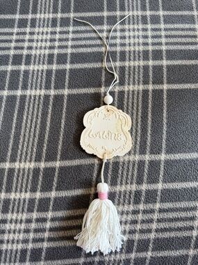 Laline Clay Scent Diffuser Car Freshner with Tassel